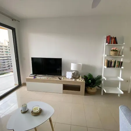 アパート Gemelos 24 Cala De Finestrat. Vistas Al Mar. ベニドルム